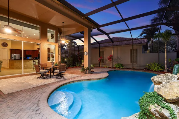 $1,395,000 | 8042 Laurel Ridge Court, Delray Beach, FL 33446