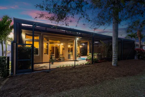 $1,395,000 | 8042 Laurel Ridge Court, Delray Beach, FL 33446