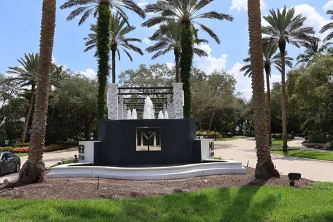 $1,395,000 | 8042 Laurel Ridge Court, Delray Beach, FL 33446