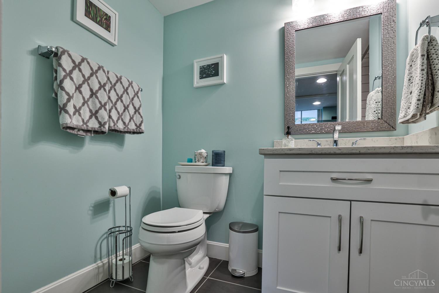 320 Reily Road Wyoming, OH 45215 - Photo 40 of 99