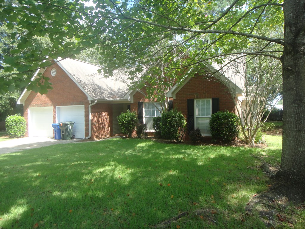 208 West Roxbury Road Dothan, AL 36305 - Photo 11 of 35