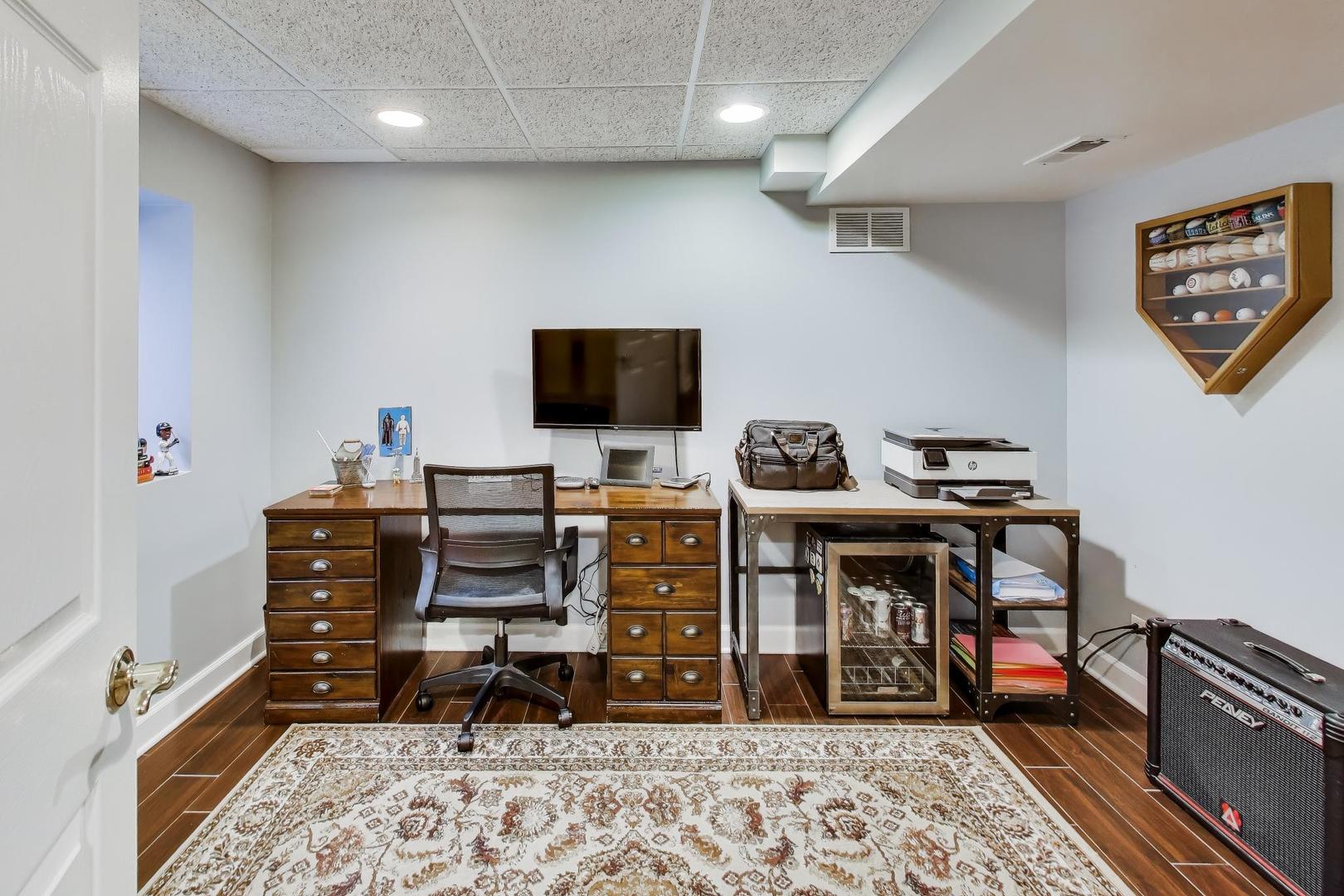 1029 Prairie Avenue Park Ridge, IL 60068 - Photo 17 of 25 a view of a workspace with furniture