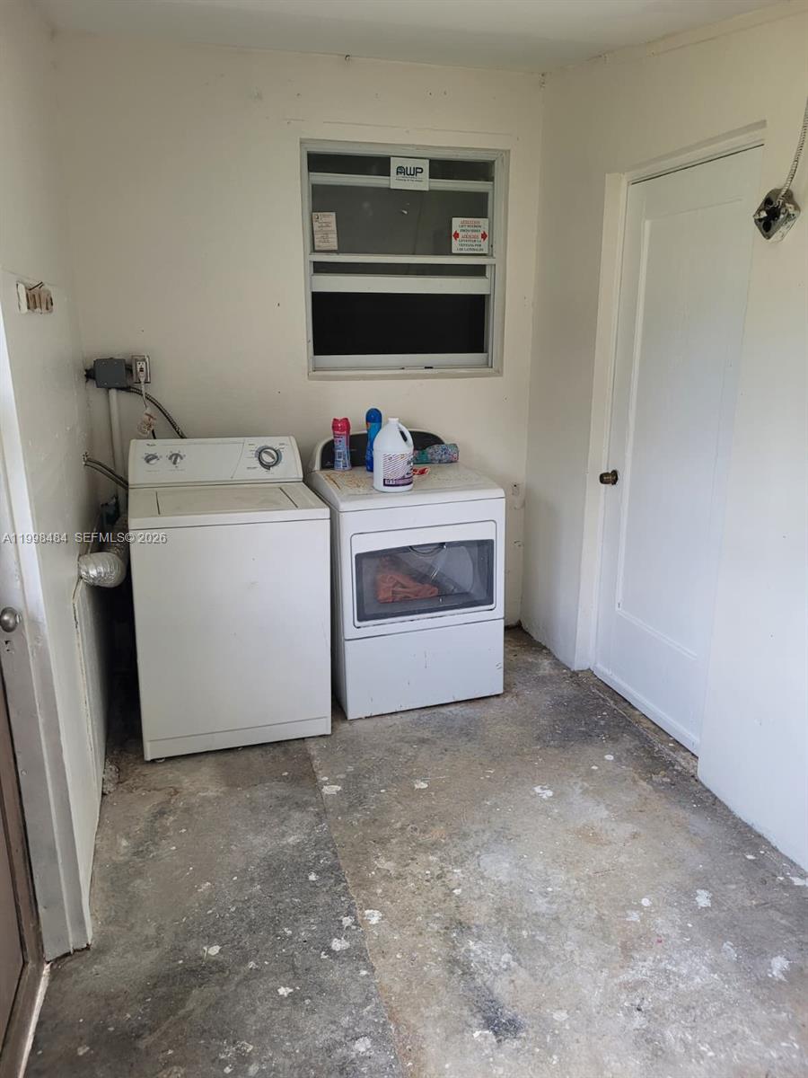 26925 Southwest 145th Avenue Homestead, FL 33032 - Photo 16 of 24