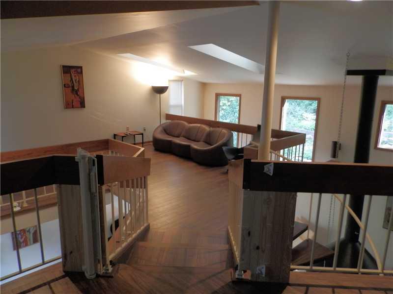235 Sunridge Road Pittsburgh, PA 15238 - Photo 8 of 16 Den.