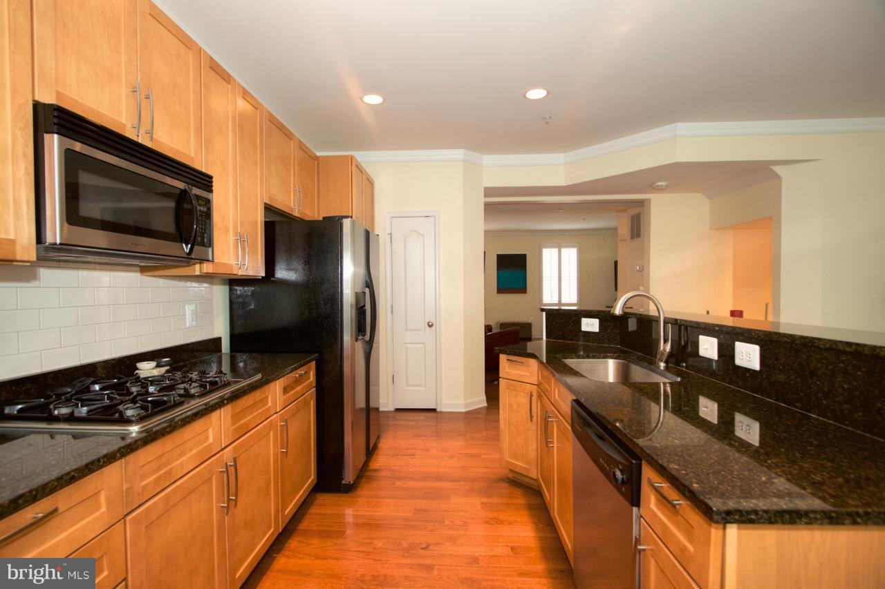 1514 Stack Street Baltimore, MD 21230 - Photo 14 of 30 Kitchen