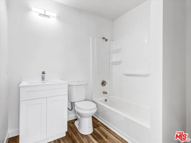 $2,150,000 | 12479 Walsh Avenue, Los Angeles, CA 90066