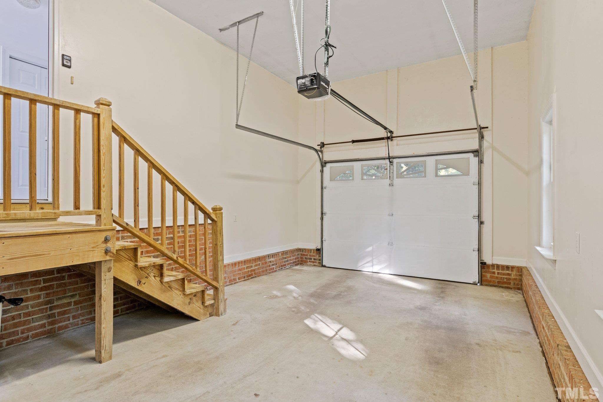 8025 Lockleair Road Zebulon, NC 27597 - Photo 20 of 30 Single car garage