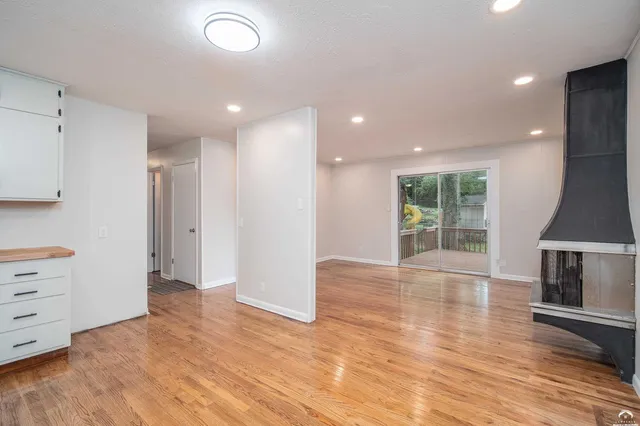 $285,000 | 1008 Lawrence Avenue, Lawrence, KS 66049