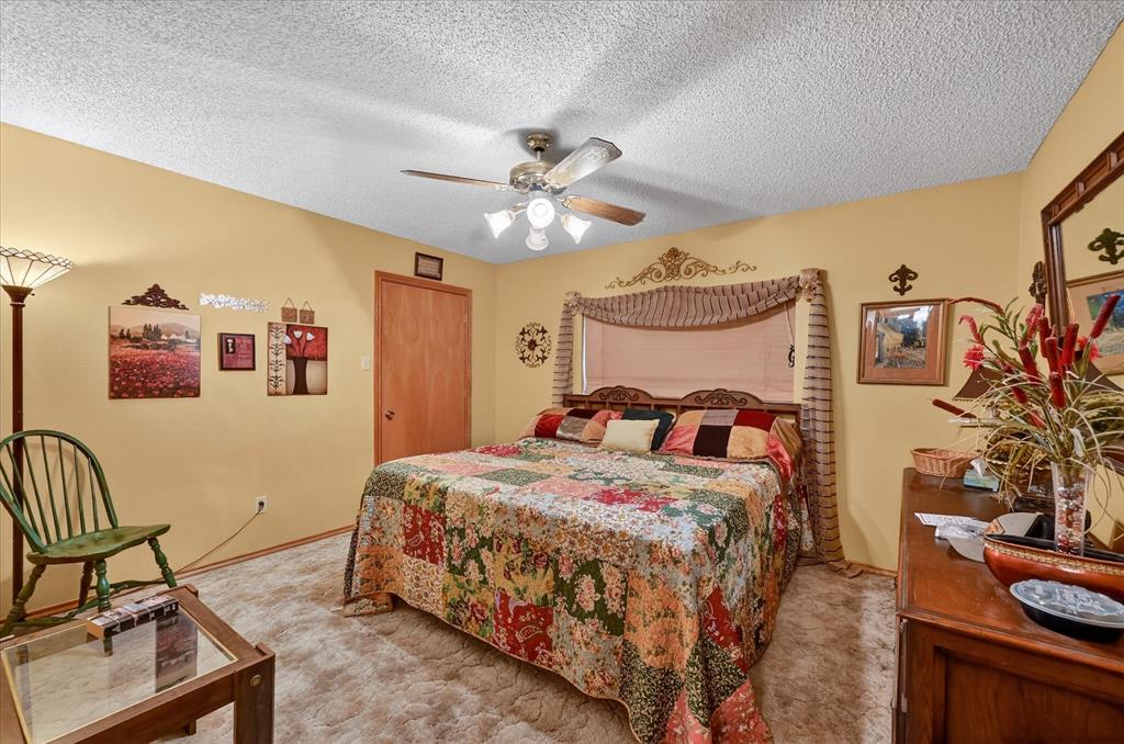 1605 Heather Court Cleburne, TX 76033 - Photo 17 of 33