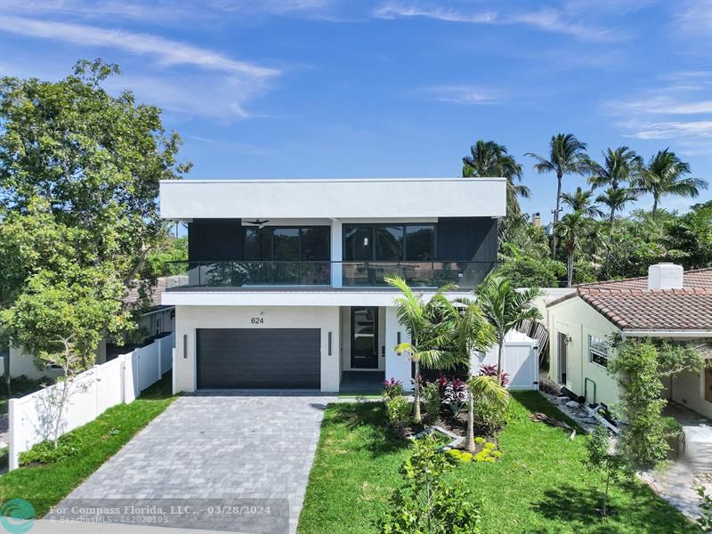 624 Northeast 17th Way  