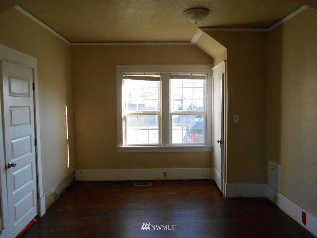 19 Southwest Cascade Avenue Chehalis, WA 98532 - Photo 16 of 24 Gallery Image 16