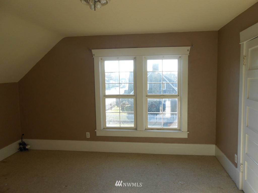 19 Southwest Cascade Avenue Chehalis, WA 98532 - Photo 19 of 24 Gallery Image 19
