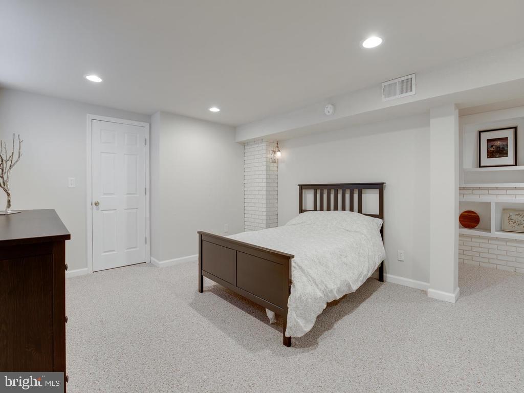 1907 Haverhill Road Baltimore, MD 21234 - Photo 30 of 47 Bedroom 3 has fresh, new carpet