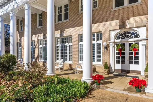 $3,000 | 31 Minnekahda Place, Unit 3, Chattanooga, TN 37405