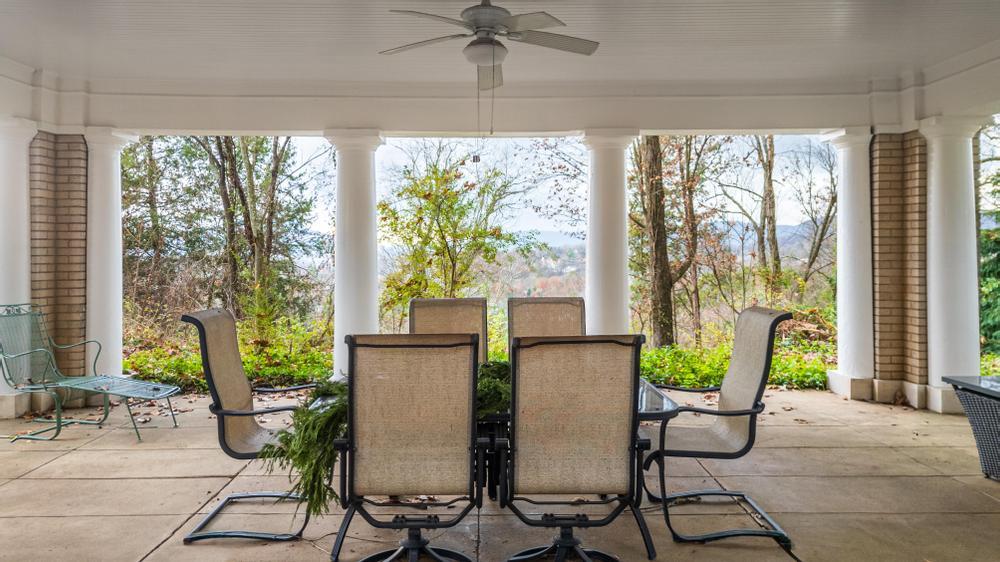 31 Minnekahda Place, Unit 3 Chattanooga, TN 37405 - Photo 35 of 46 2024_12_December_31_Minnekahda_Pl_0011