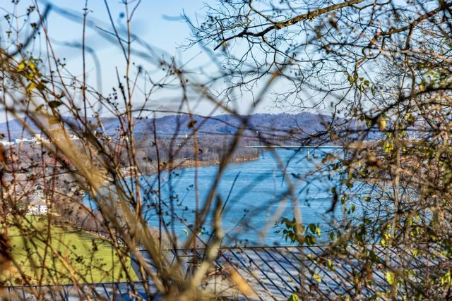 $3,000 | 31 Minnekahda Place, Unit 3, Chattanooga, TN 37405