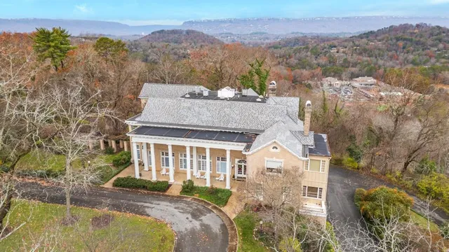 $3,000 | 31 Minnekahda Place, Unit 3, Chattanooga, TN 37405