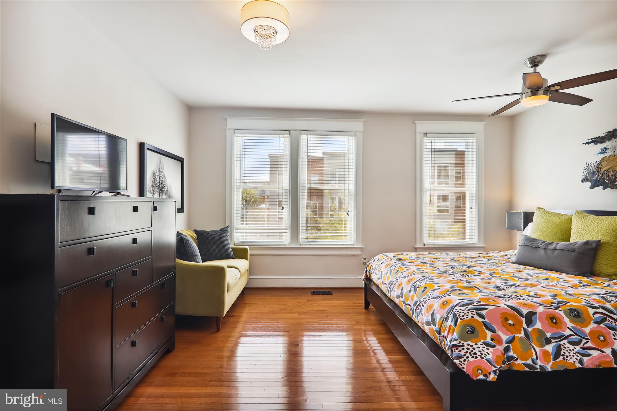 224 Randolph Place Northeast Washington, DC 20002 - Photo 21 of 46 Primary Bedroom