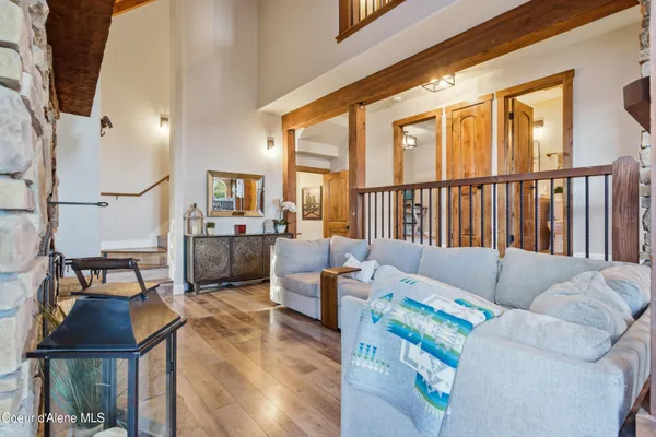 $979,000 | 101 Spring View Lane, Sagle, ID 83860