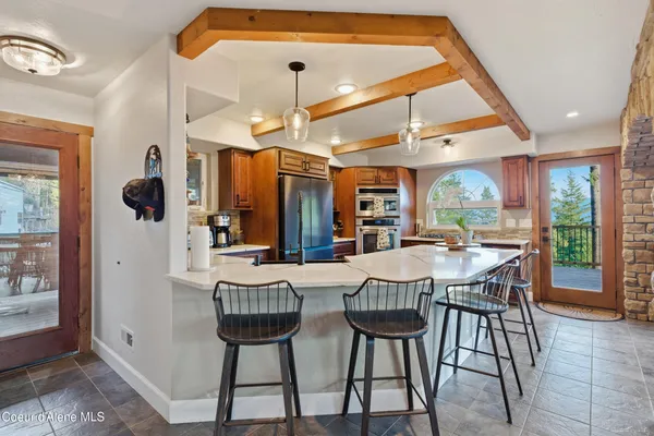 $979,000 | 101 Spring View Lane, Sagle, ID 83860