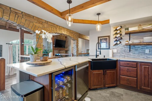 $979,000 | 101 Spring View Lane, Sagle, ID 83860