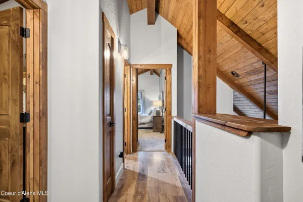 $979,000 | 101 Spring View Lane, Sagle, ID 83860