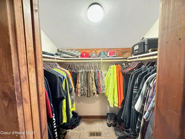 $979,000 | 101 Spring View Lane, Sagle, ID 83860