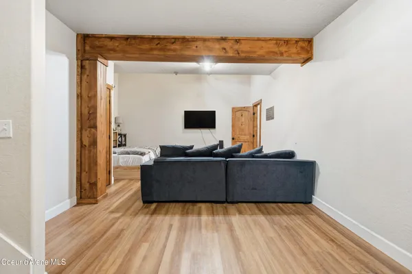 $979,000 | 101 Spring View Lane, Sagle, ID 83860