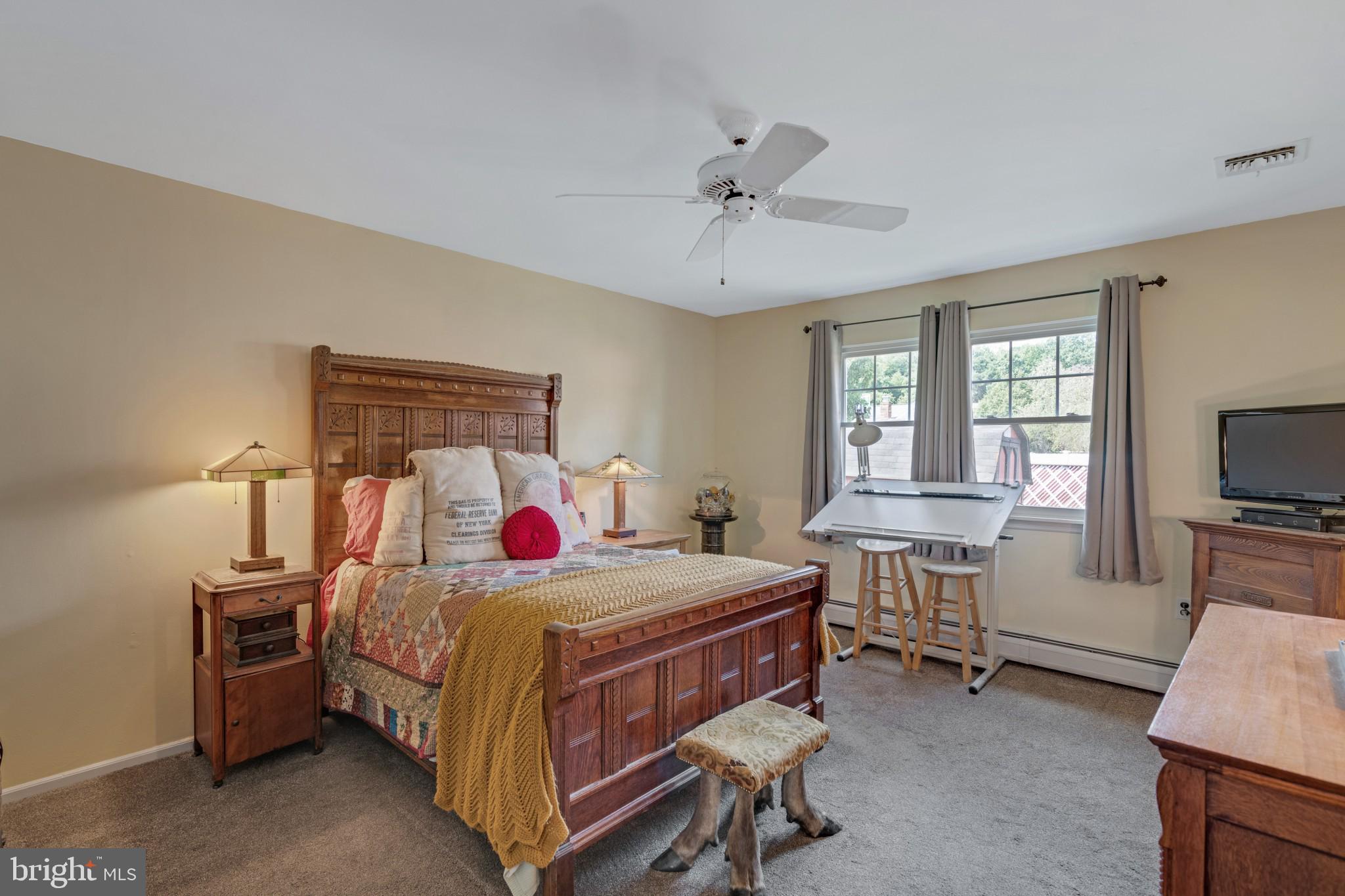 5 South Rhoda Street Monroe Township, NJ 08831 - Photo 11 of 28 Gallery Image 11
