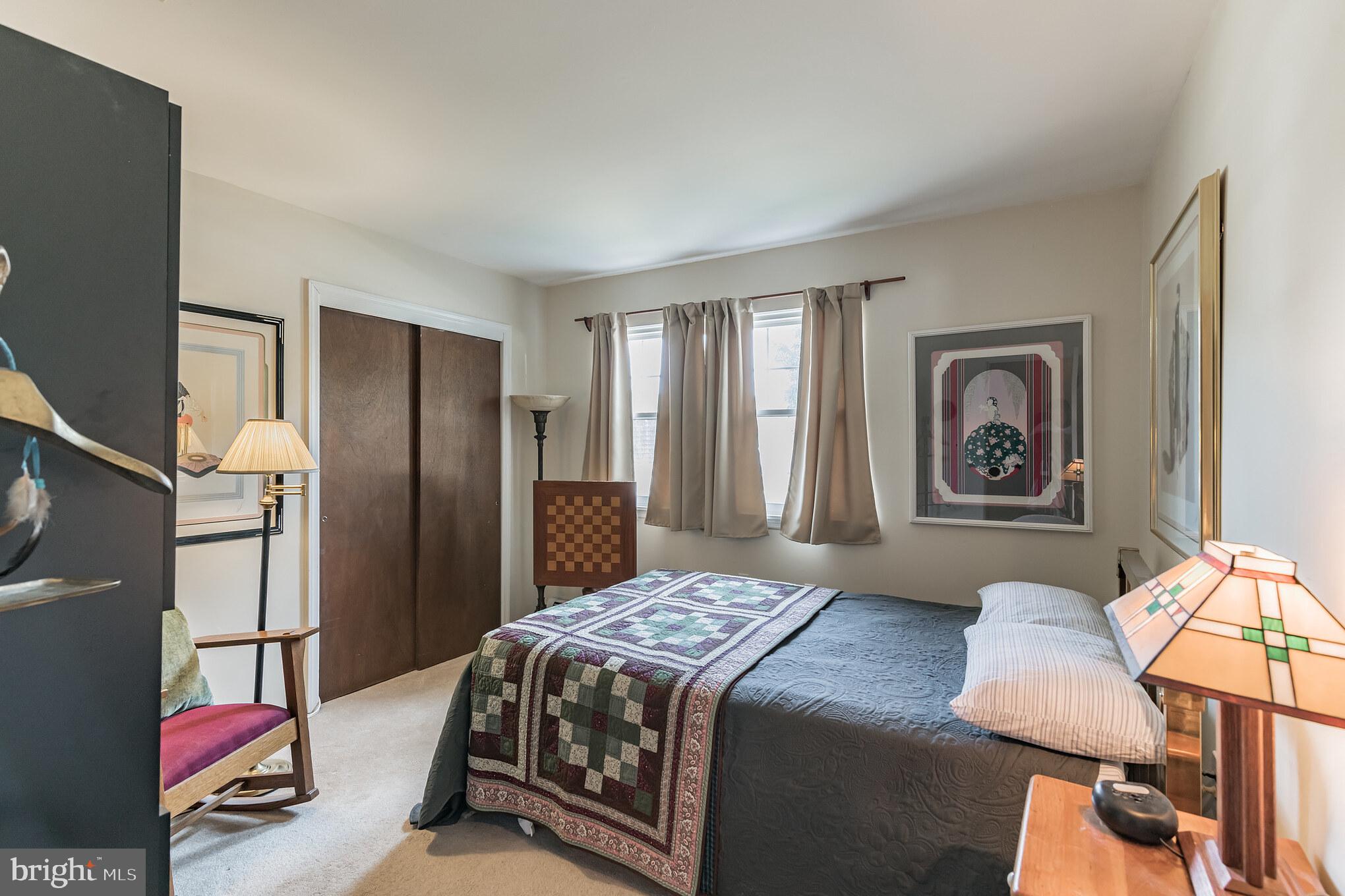 5 South Rhoda Street Monroe Township, NJ 08831 - Photo 12 of 28 Gallery Image 12