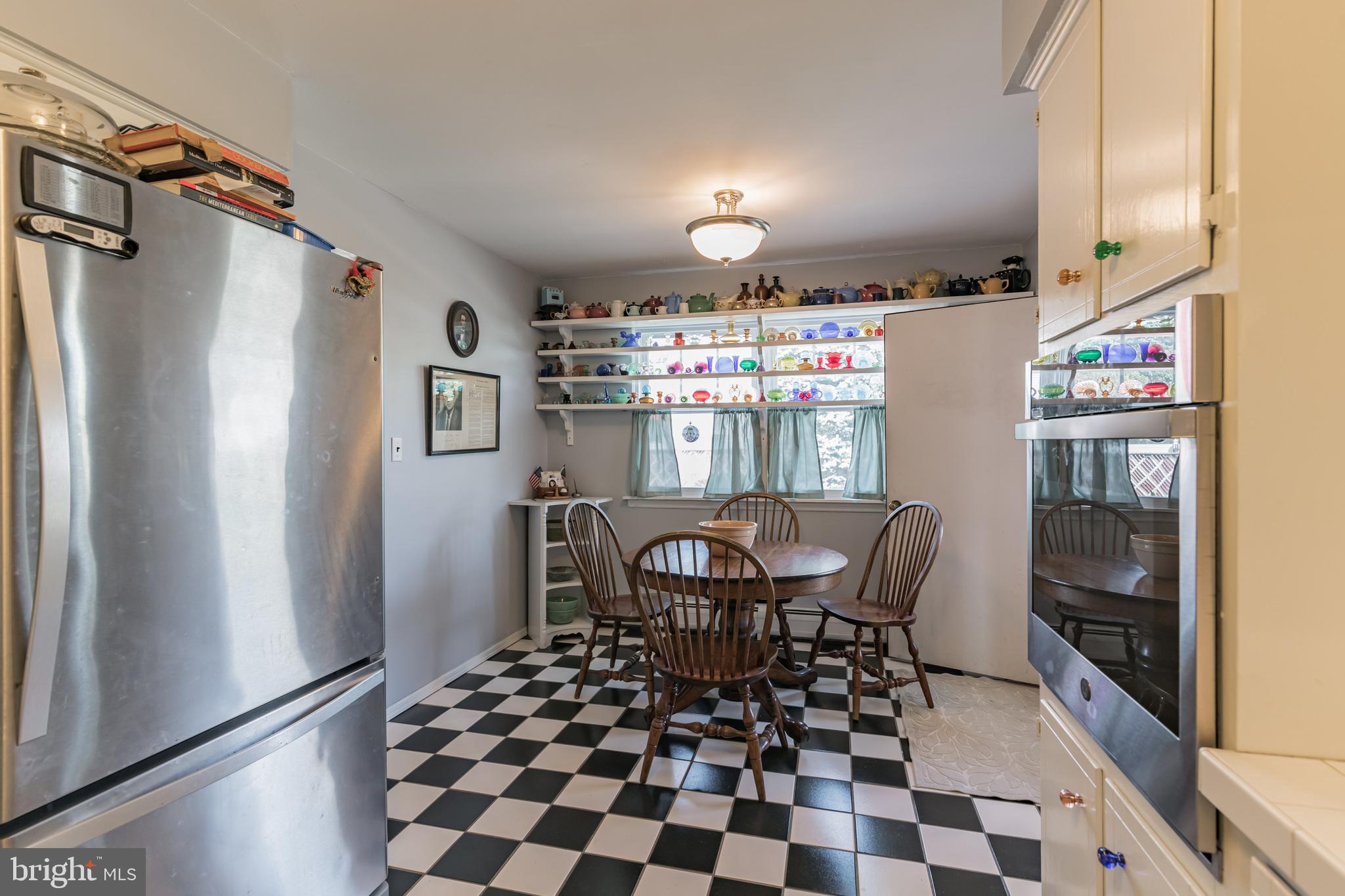 5 South Rhoda Street Monroe Township, NJ 08831 - Photo 8 of 28 Gallery Image 8