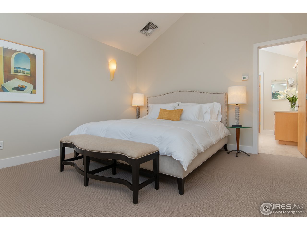 531 Hawthorn Avenue Boulder, CO 80304 - Photo 26 of 40 Beautiful master with en-suite bathroom&WI closet