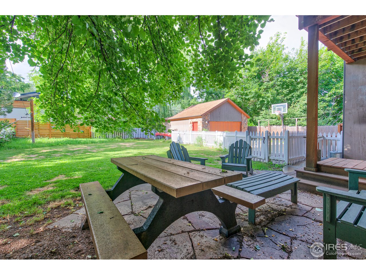 531 Hawthorn Avenue Boulder, CO 80304 - Photo 33 of 40 Great grilling patio and large play yard