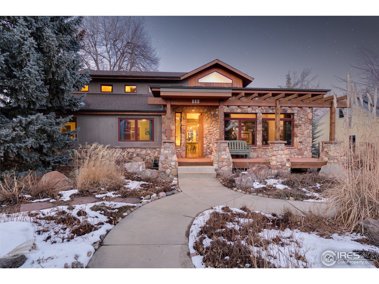531 Hawthorn Avenue Boulder, CO 80304 - Photo 39 of 40 Winter twilight facade
