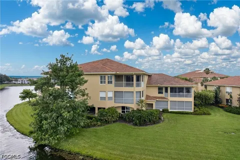 $1,050,000 | 1855 Les Chateaux Boulevard, Unit 5201, Naples, FL 34109