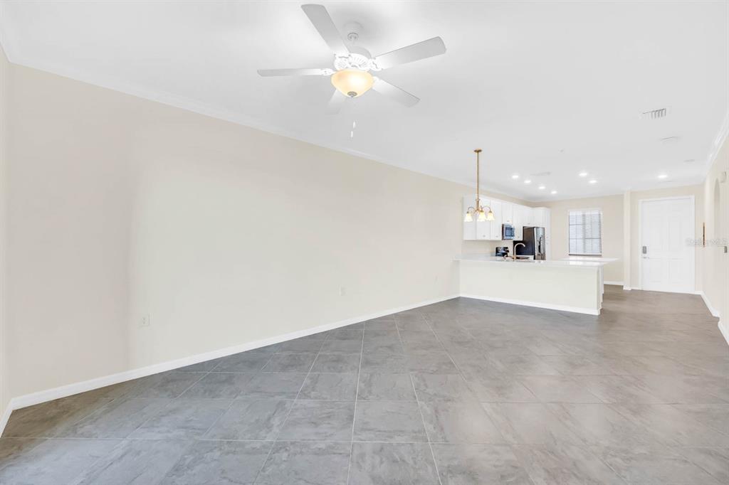 17510 Gawthrop Drive, Unit 404 Bradenton, FL 34211 - Photo 7 of 43