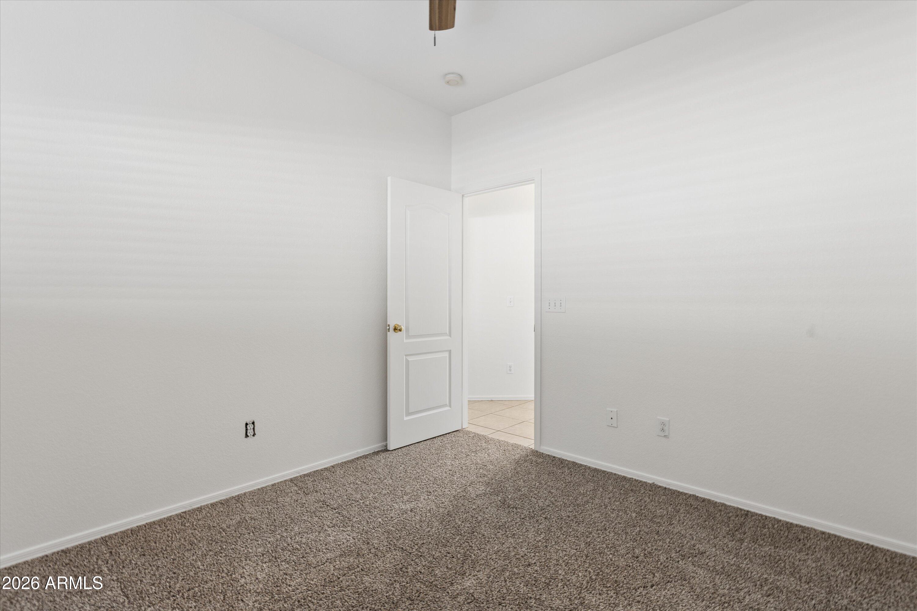 1114 East Pedro Road Phoenix, AZ 85042 - Photo 29 of 33