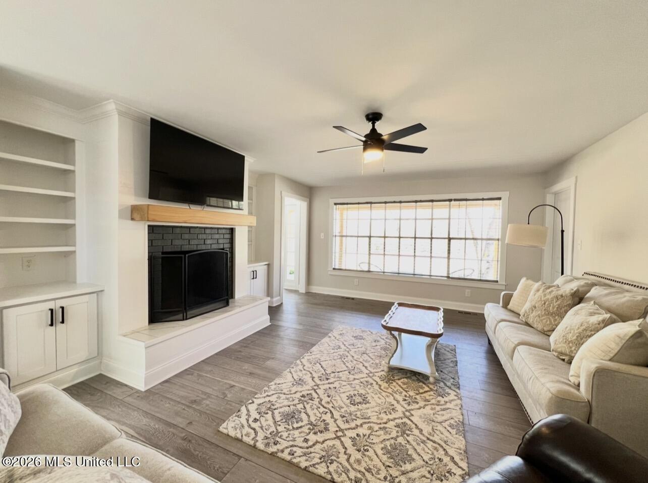 344 Wildcat Bottom Road Red Banks, MS 38661 - Photo 2 of 24 IMG_8360