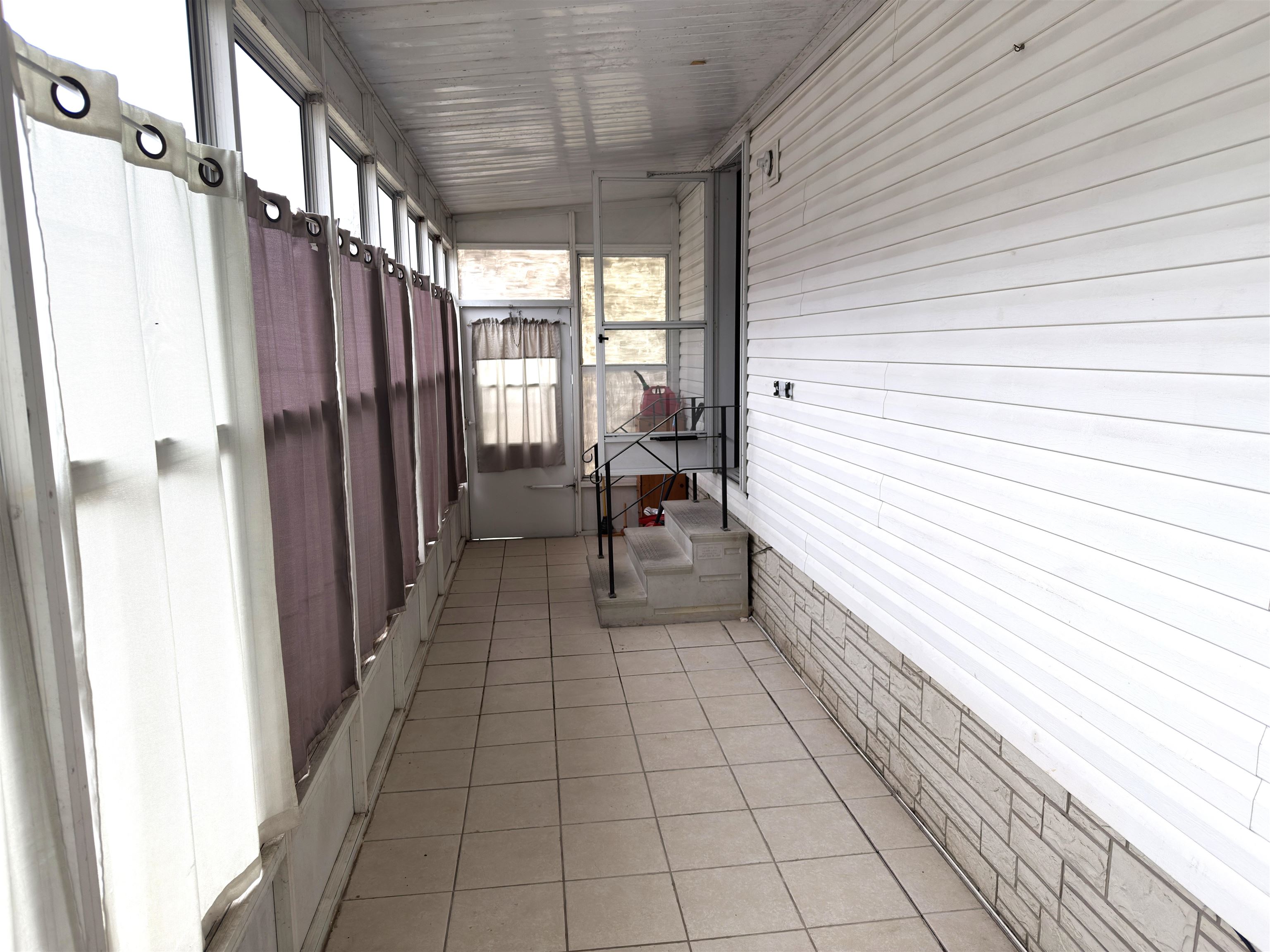 1206 Spring Circle Belvidere, IL 61008 - Photo 16 of 16 a view of a walk in closet