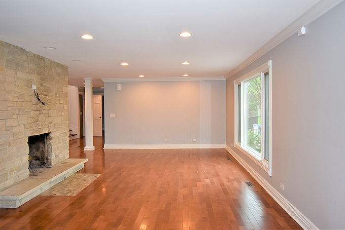 28W691 Douglas Road Naperville, IL 60564 - Photo 4 of 32