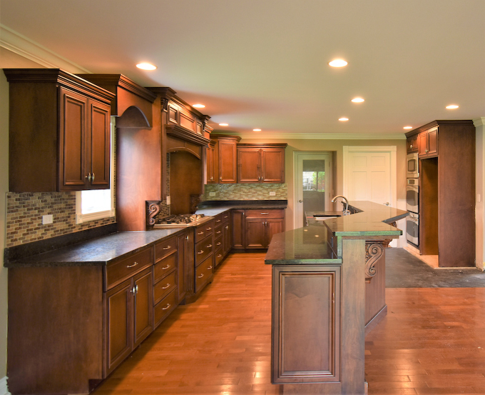 28W691 Douglas Road Naperville, IL 60564 - Photo 6 of 32