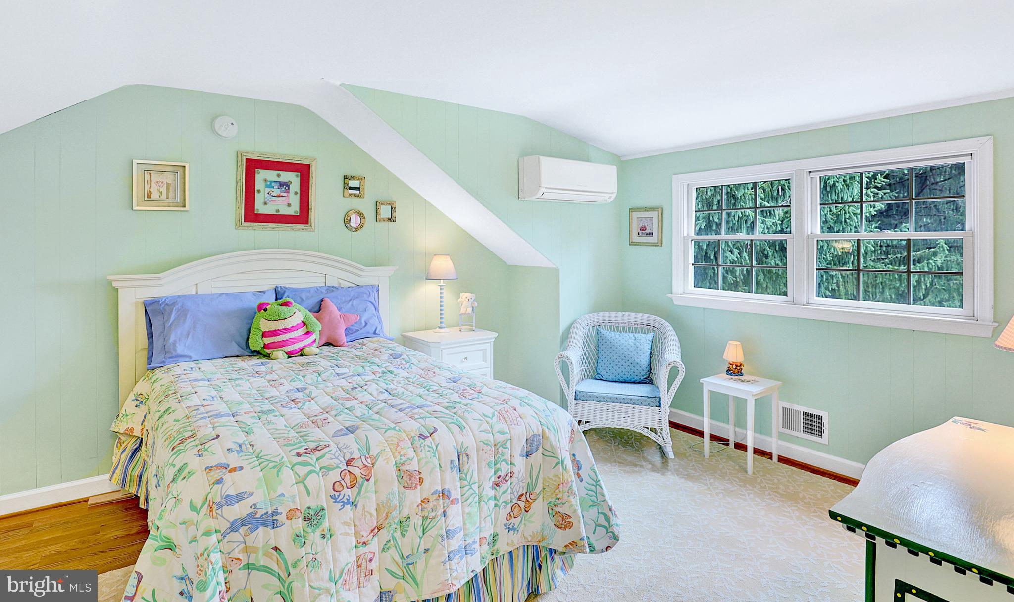 13713 Harcum Road Phoenix, MD 21131 - Photo 50 of 101 a bedroom with a bed and a window