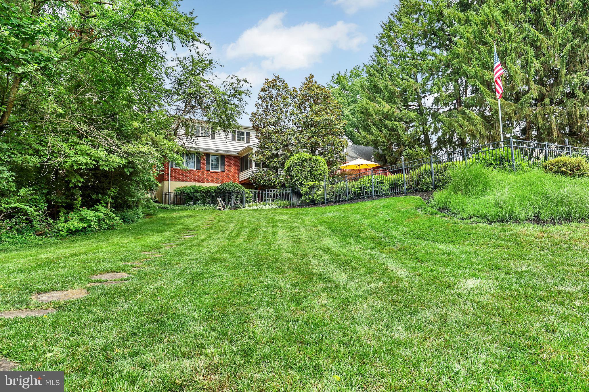 13713 Harcum Road Phoenix, MD 21131 - Photo 88 of 101 a view of a house with a park