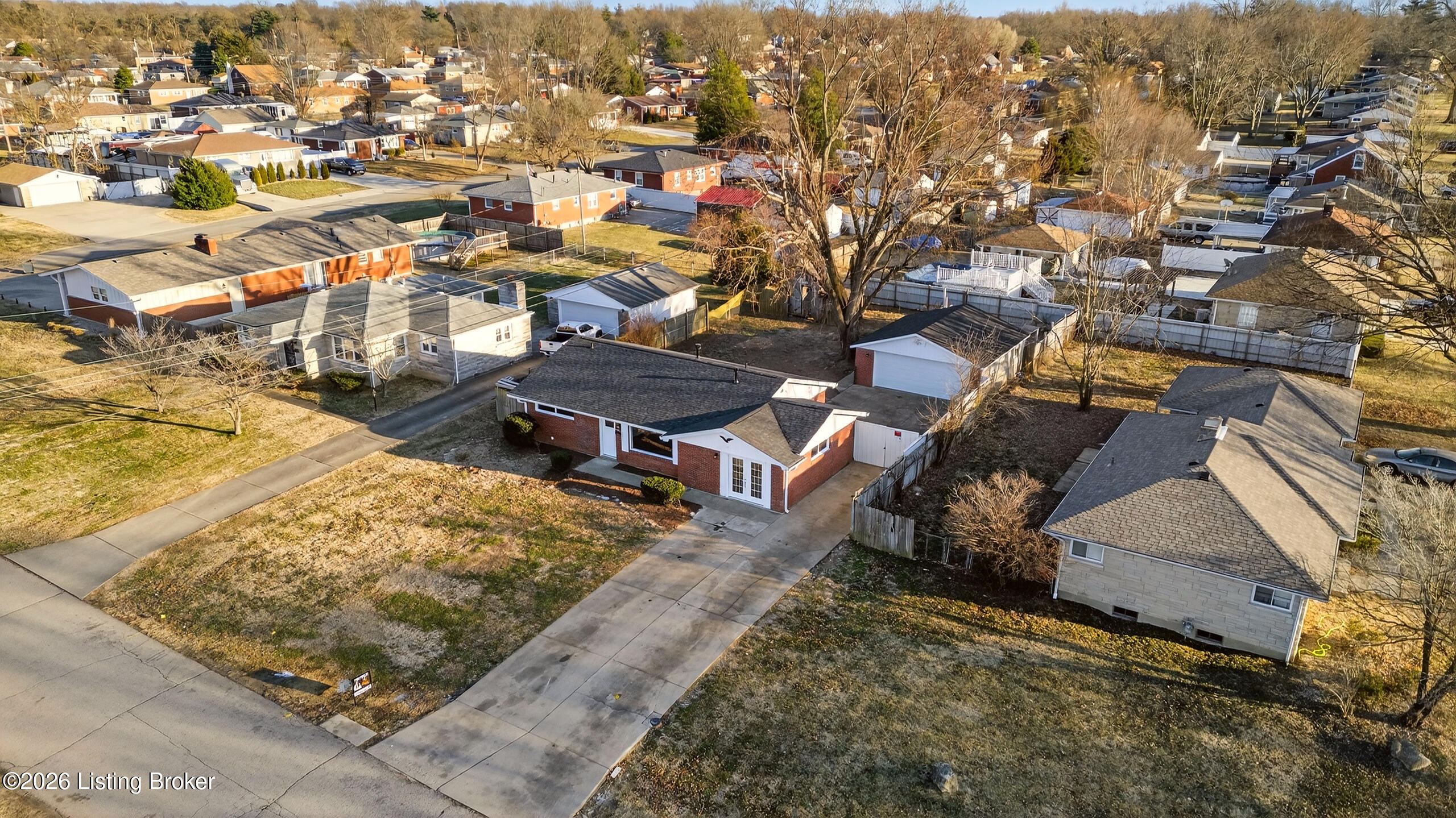 4902 Dee Road Louisville, KY 40219 - Photo 34 of 45 DJI_0029