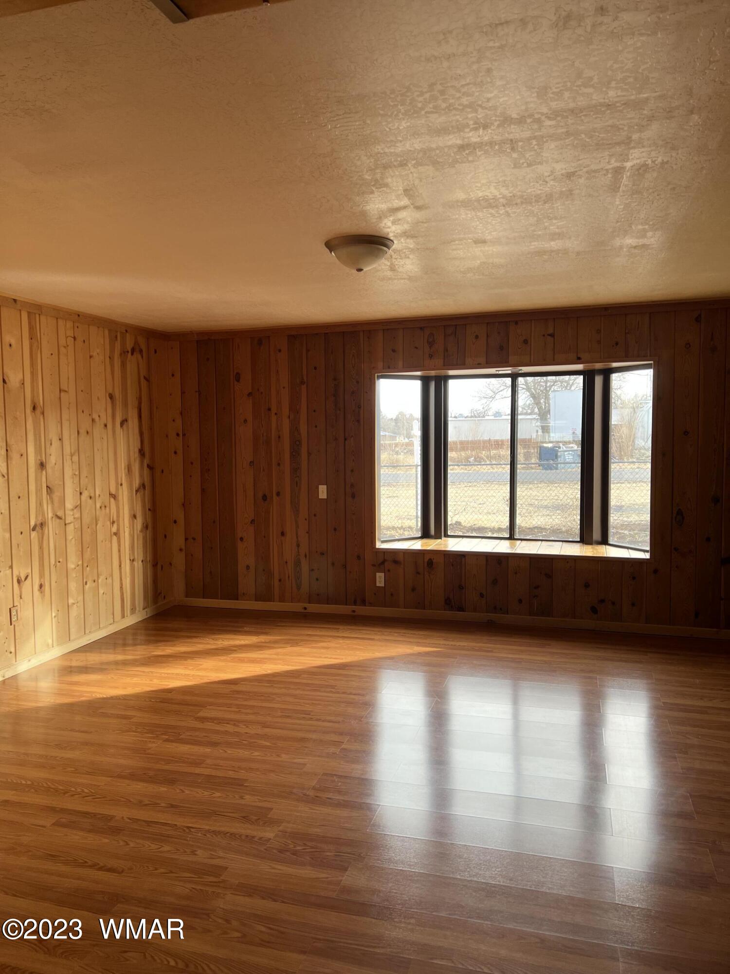 314 Harless Street Eagar, AZ 85925 - Photo 14 of 29
