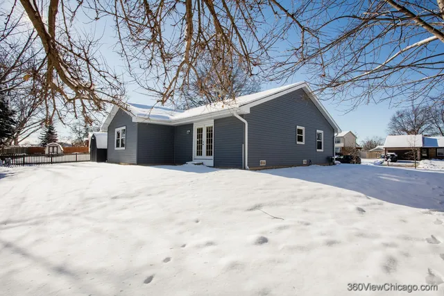 $389,900 | 14627 South Pebble Creek Drive, Homer Glen, IL 60491