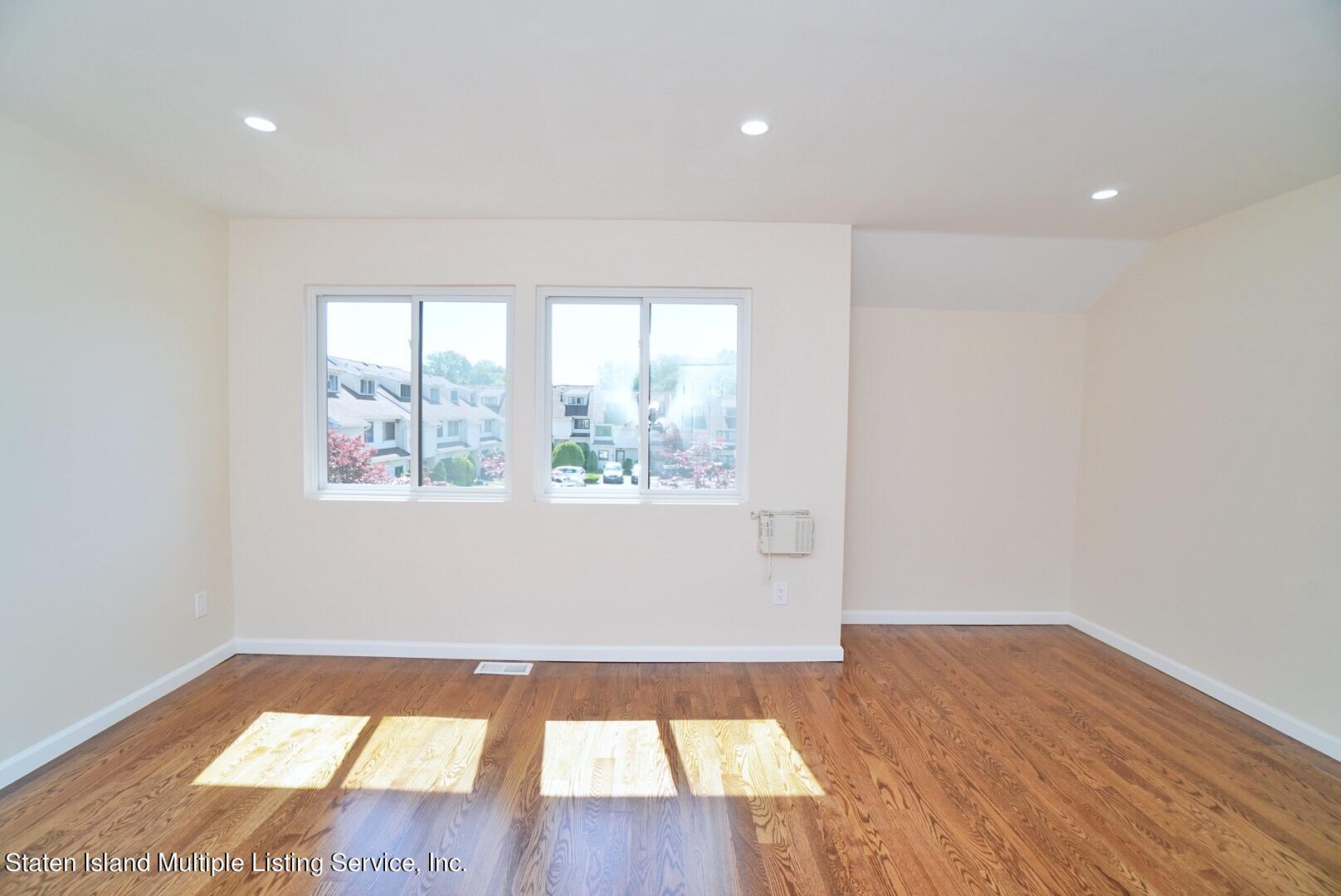 281 Signs Road, Unit B Staten Island, NY 10314 - Photo 29 of 45 pic30