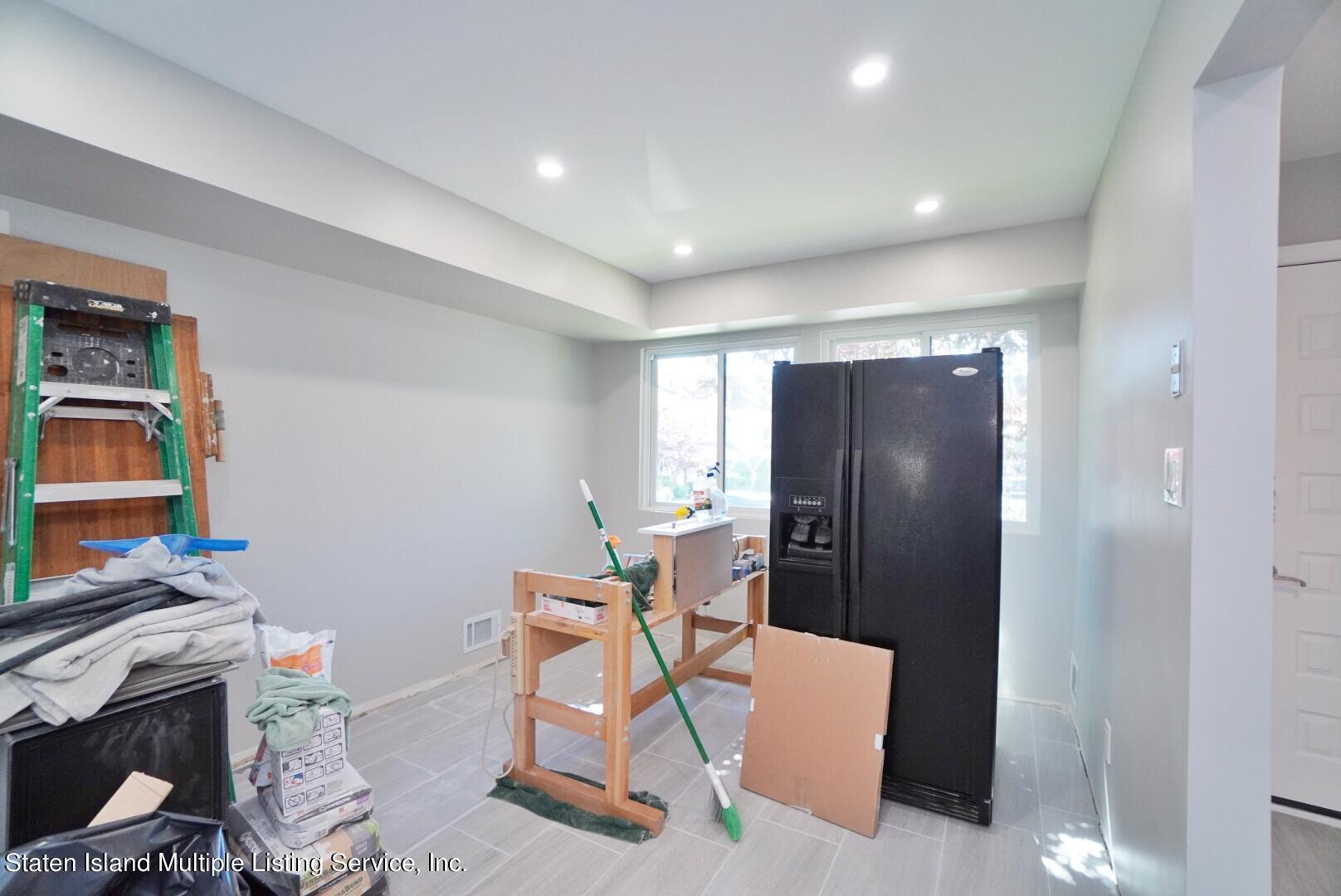 281 Signs Road, Unit B Staten Island, NY 10314 - Photo 5 of 45 pic5
