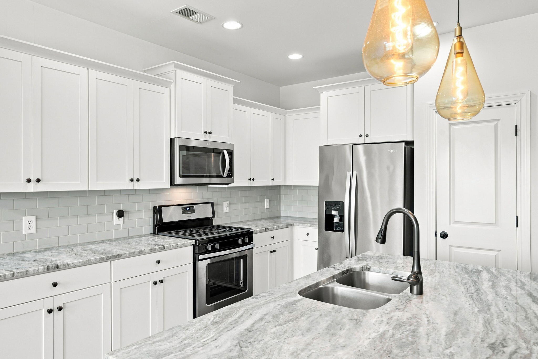 237 Red Leaf Boulevard Moncks Corner, SC 29461 - Photo 15 of 52 Kitchen