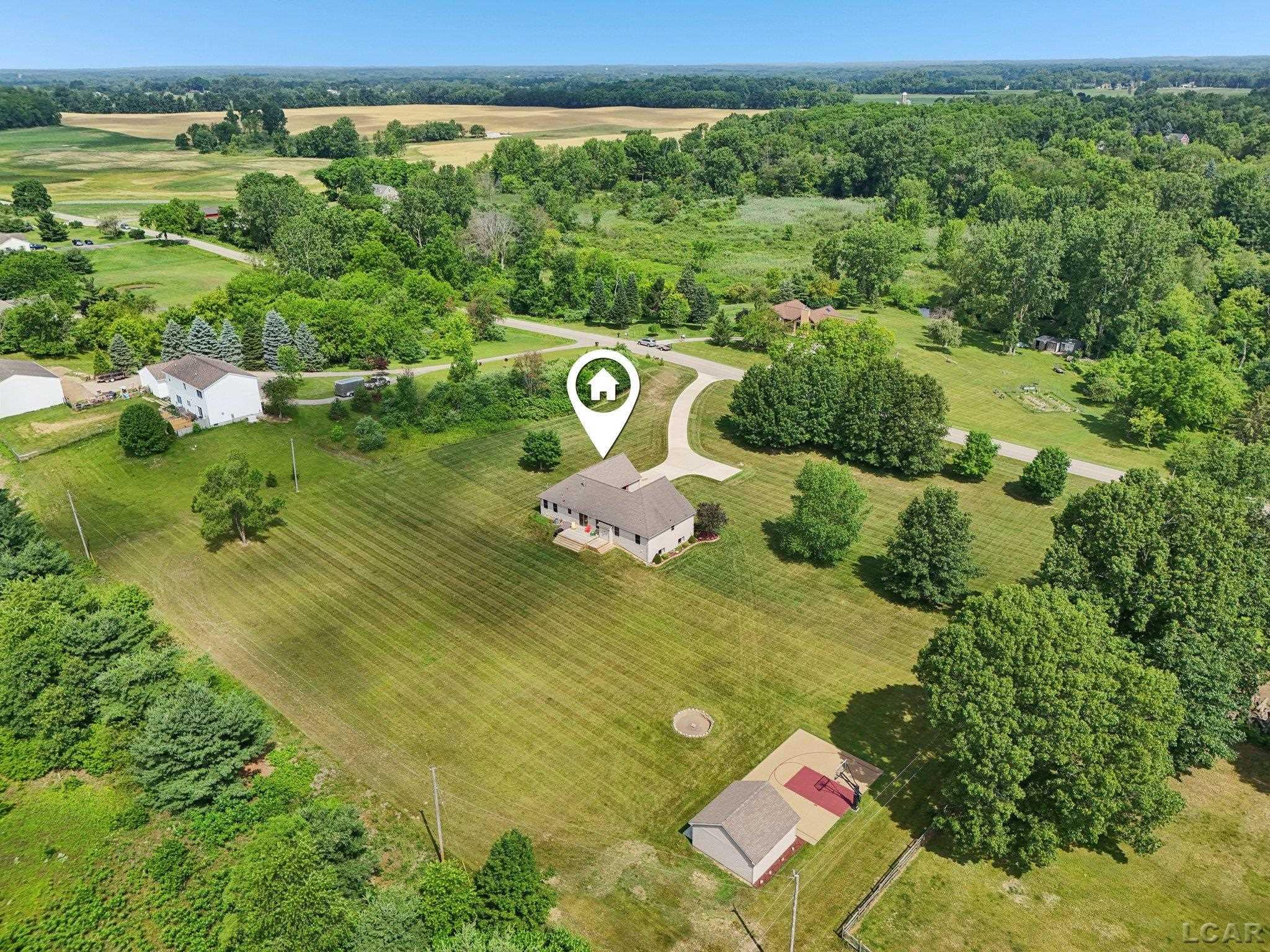 6235 Pocklington Road Britton, MI 49229 - Photo 5 of 72 50179830-ea4a2e82-db38-45b8-a5ca-dc123b387af7.JPG